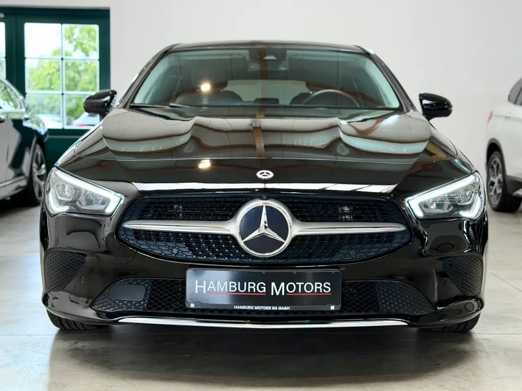 Mercedes-Benz CLA 200 d Shooting Brake – Bild 28 von 33
