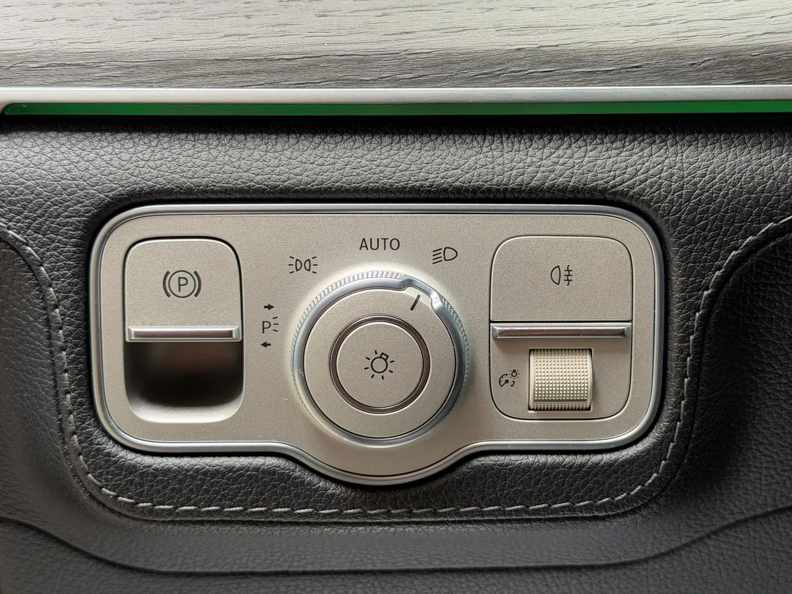 Mercedes-Benz GLE 350de 4Matic, Bild 28 von 40