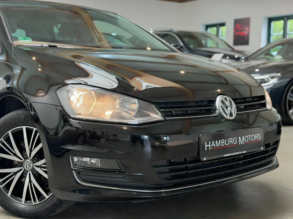 Volkswagen Golf Lim. 2.0 TDI BMT – Bild 29 von 34