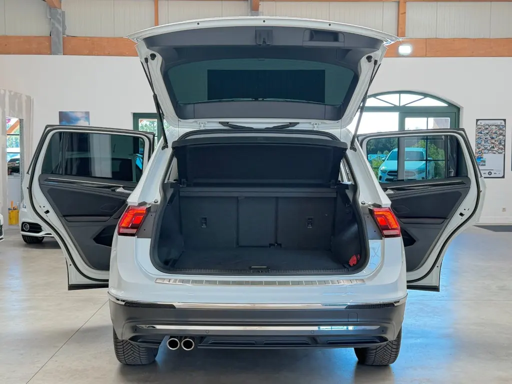 Volkswagen Tiguan 1.4 TSI BMT – Bild 29 von 37
