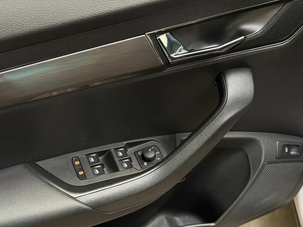 Skoda Karoq 2.0 TDI – Bild 29 von 37