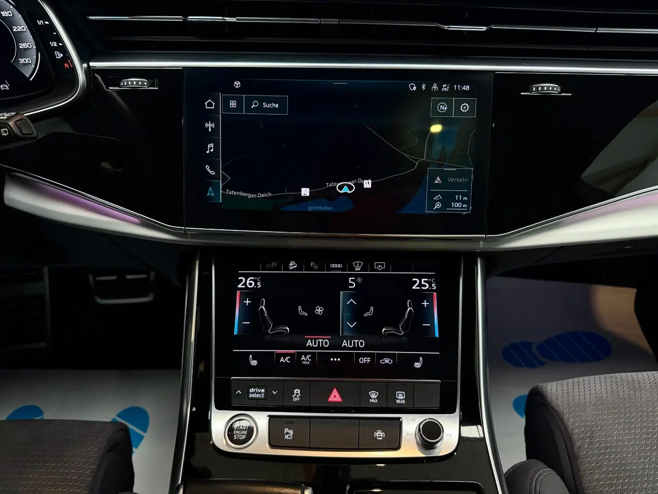 Audi Q8 55 TFSIe quattro, Bild 29 von 40
