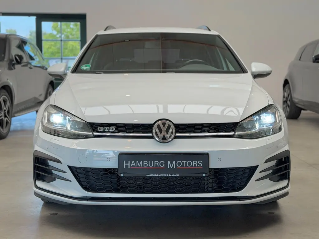 Volkswagen Golf Variant 2.0 TDI – Bild 29 von 36