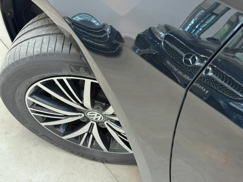 Volkswagen Golf Lim. 2.0 TDI BMT – Bild 30 von 34