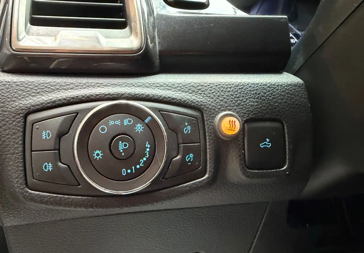 Ford Ranger 2.0 TDCi 4x4, Bild 30 von 40