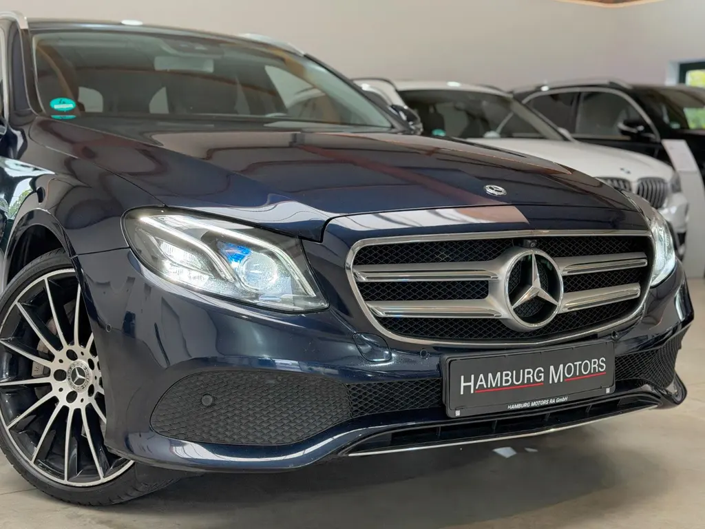 Mercedes-Benz E 400 CGI T 4MATIC – Bild 31 von 37