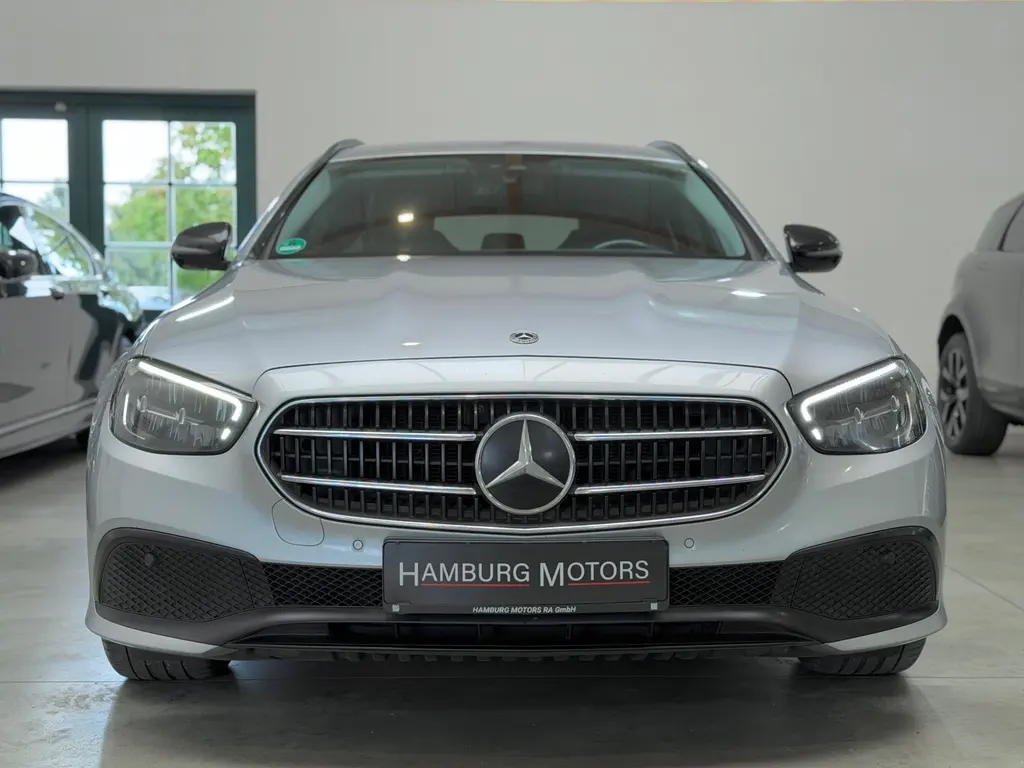 Mercedes-Benz E 220 d T – Bild 31 von 36