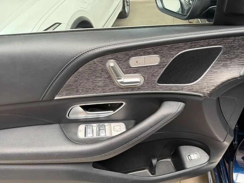 Mercedes-Benz GLE 350de 4Matic – Bild 32 von 40