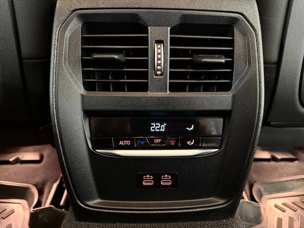 BMW 320d Touring – Bild 32 von 40