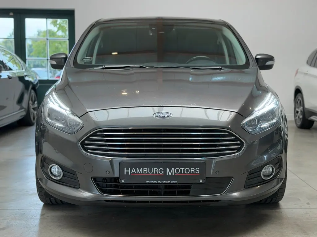 Ford S-Max 2.0 BiTurbo – Bild 32 von 39