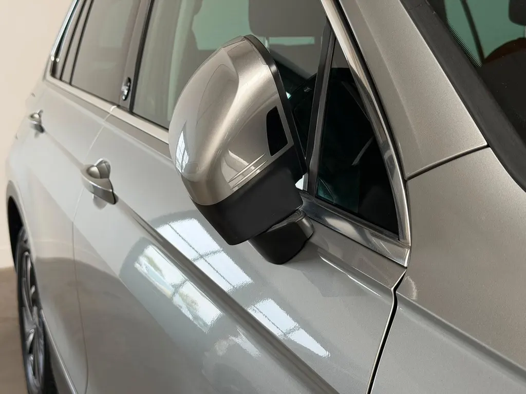 Volkswagen Tiguan 2.0 TDI BMT 4MOTION – Bild 33 von 40