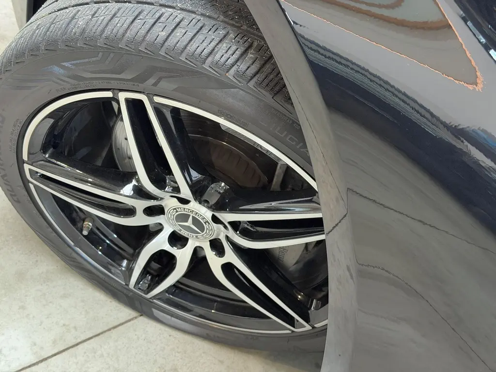 Mercedes-Benz E 220 d 4Matic – Bild 35 von 39